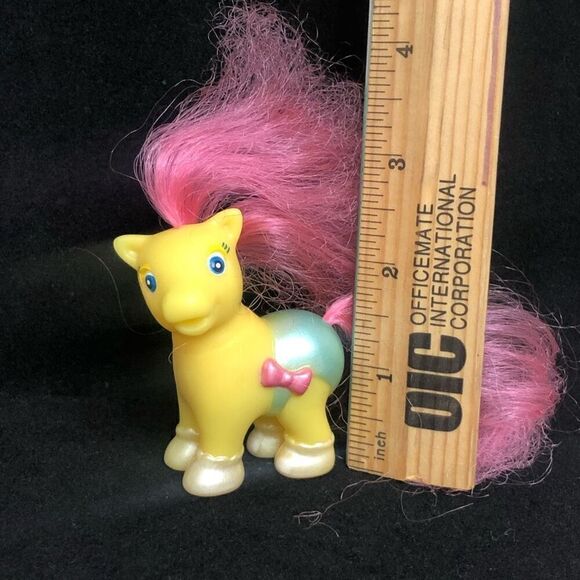 action figure yellow body pink hair horse pony figure toy cake topper kidcore - Picture 5 of 5